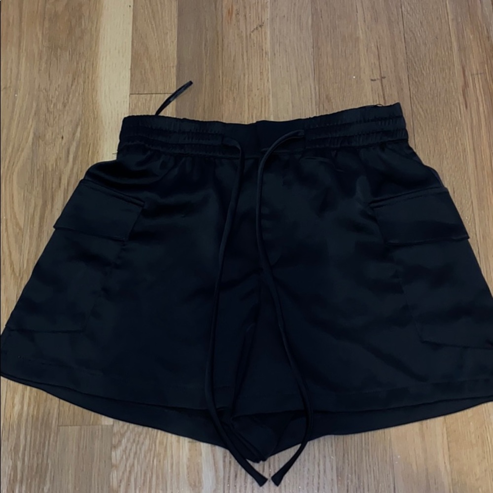 Silk drawstring shorts